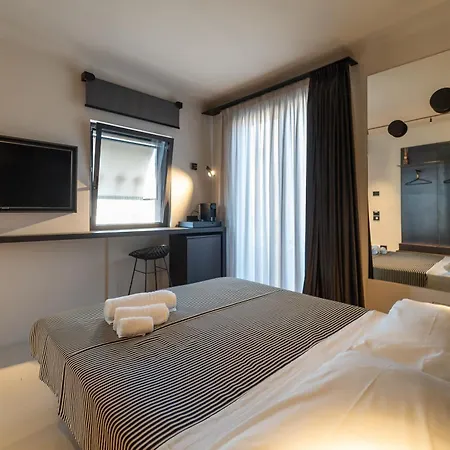 Flow Apartment *