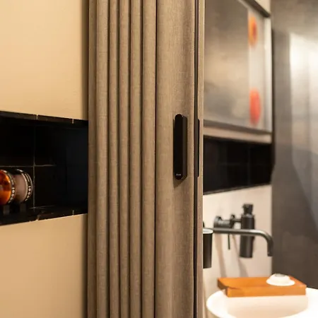 Flow Apartment